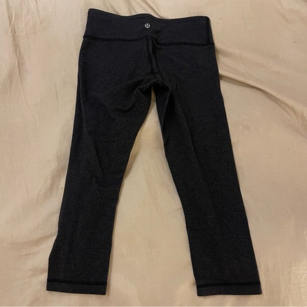 Lululemon Wunder Under Crop Striped Leggings Size 6 - Picture 3 of 5
